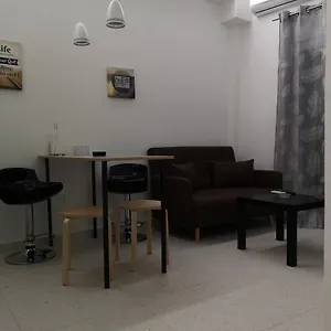 Ελέγξτε τη διαθεσιμότητα